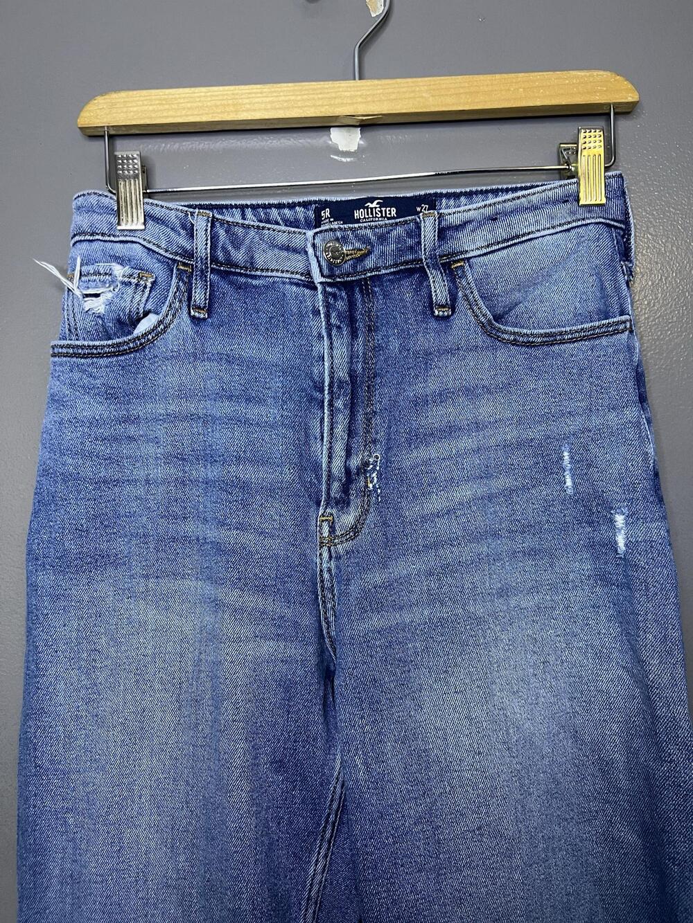 Hollister Ultra High Rise Dad Jeans Juniors 5R Blue Distressed Straight Denim